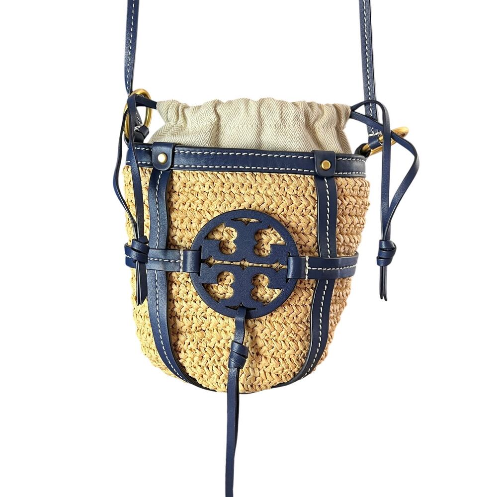 Tory Burch Miller Straw Bucket Bag Natural Navy Crossbody Purse Leather Trim - Picture 6 of 12